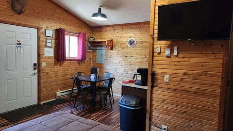 Methner's High Bridge Cabin #3