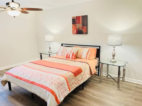 Cozy Basement Retreat Near Truist Park · Sleeps 5 image 3