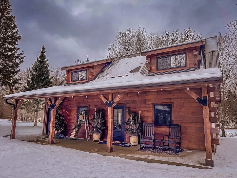 Linwood Pines Lodge image 1