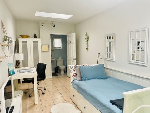 Santa Monica Guesthouse