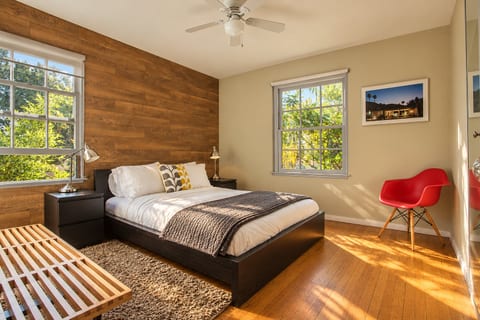 The Venice Beachwood 2