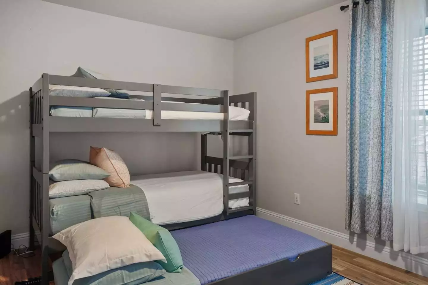 Traveling with teens or kids? This house has plenty of space for everyone to feel comfortable. Traveling with teens or kids? This house has plenty of space for everyone to feel comfortable. - The Coastal Breeze - Keller