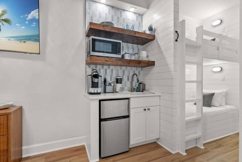 30A Studio - Private Beach and Pools - Sleeps 4