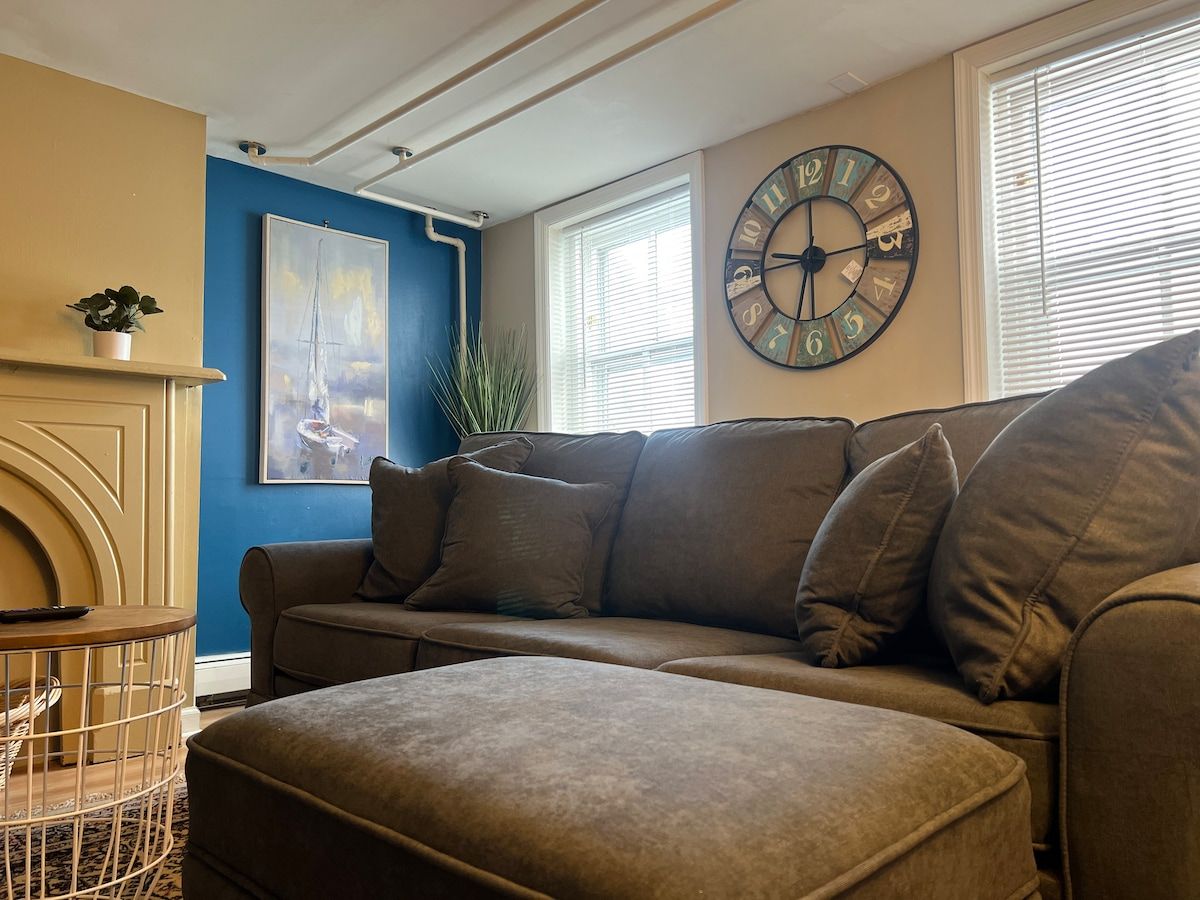 1BR Garden Apt.| W/D + Fire Pit for Summer Nights!