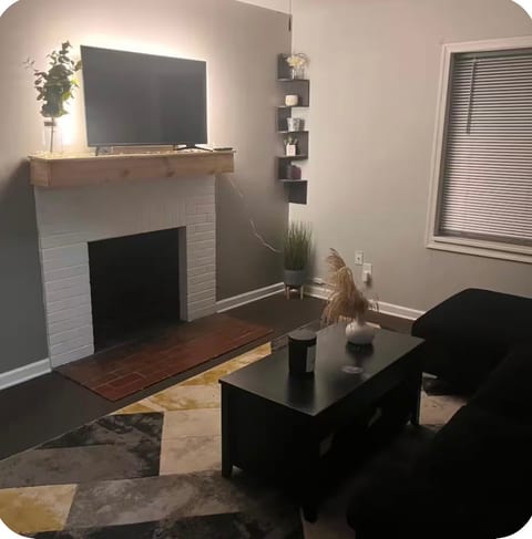 Cozy Quiet Room Near Highway