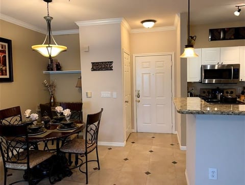 Beautiful Condo 1b/1b League City Tx. image 6