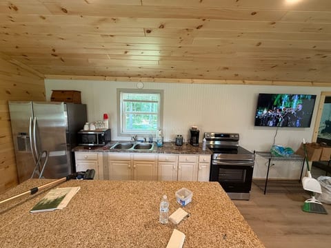 Private secluded Cabin on Tug & Brantingham trails image 6