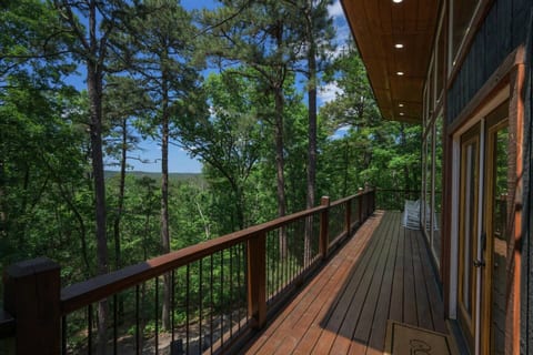 Book direct & save in Broken Bow