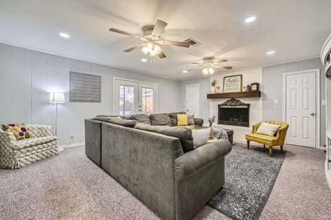 Near Ariat Arena, Stockyards & AT&T Stadium