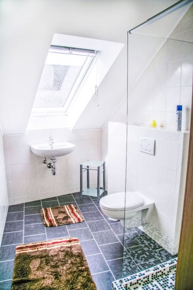 Bathroom / Wellness