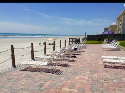 Ocean Front Paradise🏝️1st fl-walkout💥 Best View