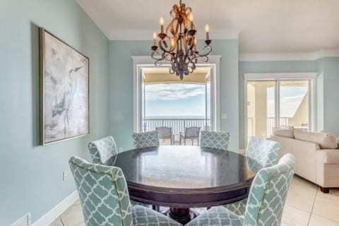 Beachfront dining