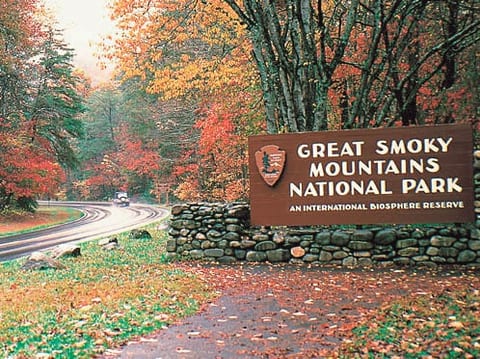 Gatlinburg Park Entrance
