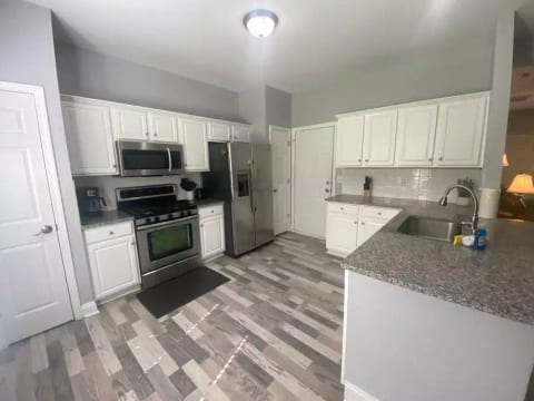*NEW* 3 BR House in Huntersville near Charlotte!