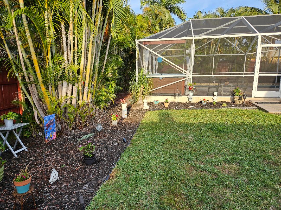 private-tropical-home-w-heated-pool-hot-tub/