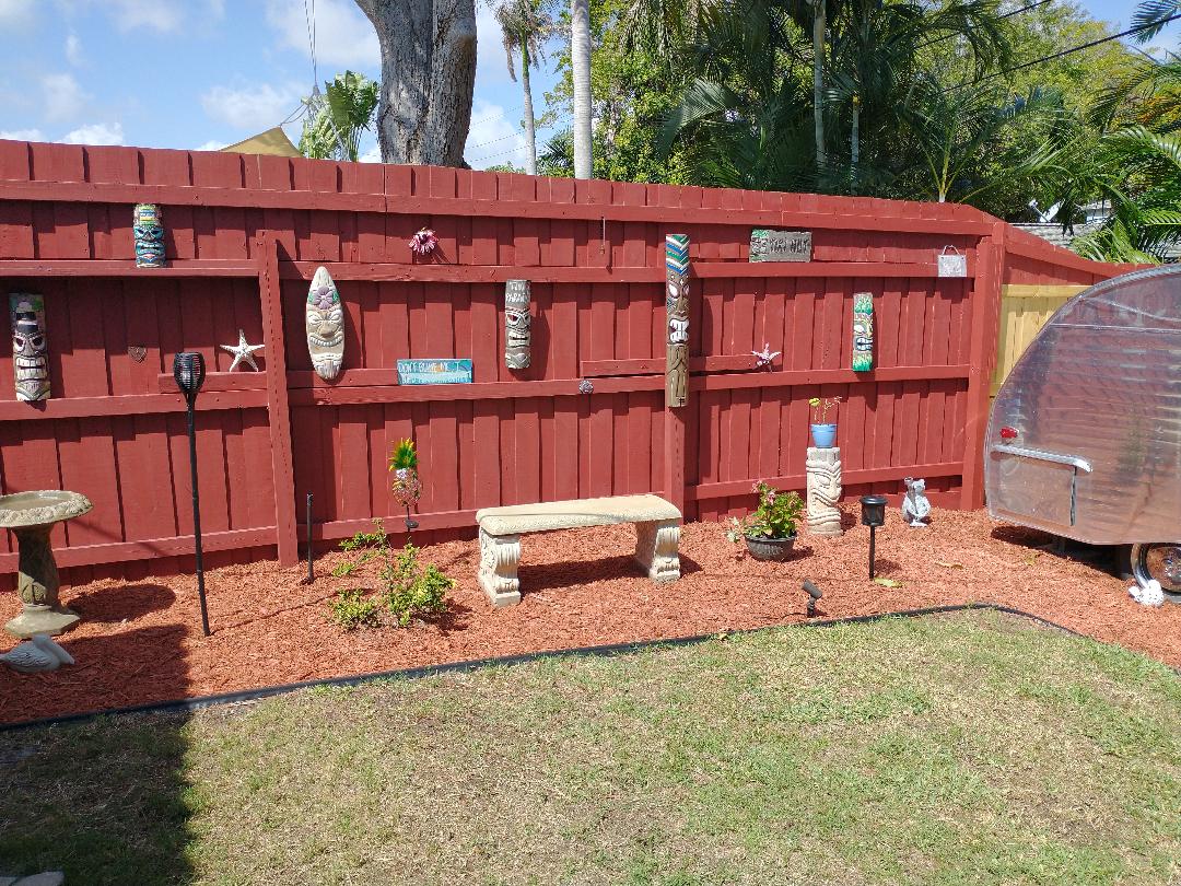 private-tropical-home-w-heated-pool-hot-tub/