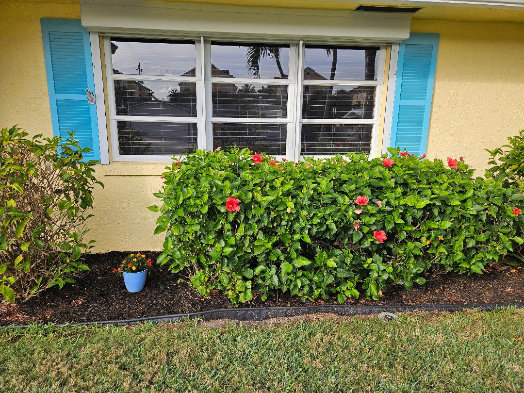 2-bedroom-tropical-suite-w-heated-pool-hot-tub/