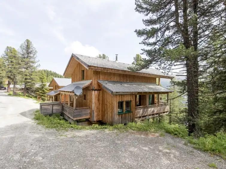 #30 avec sauna IR et bain à remous intérieur