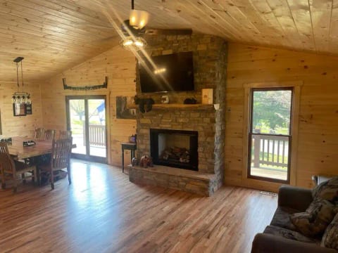 Mountain View Pigeon Forge Pool Game Room Fire Pit