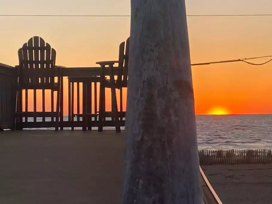 SERENDIPITY:  Amazing Ocean Views on Beach Rd - Kitty Hawk