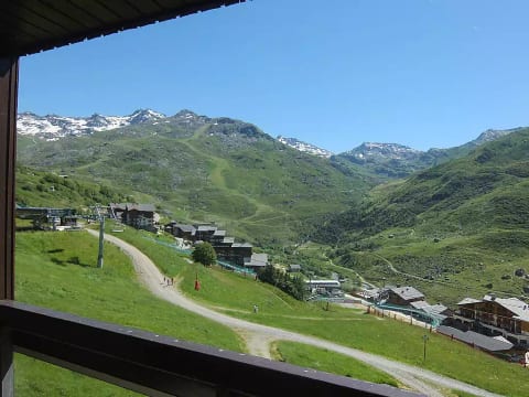 Origanes 525