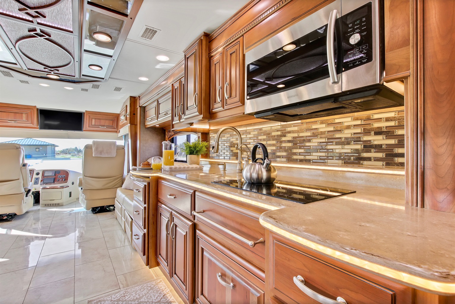 entegra-anthem-luxury-diesel-powered-motorhome/