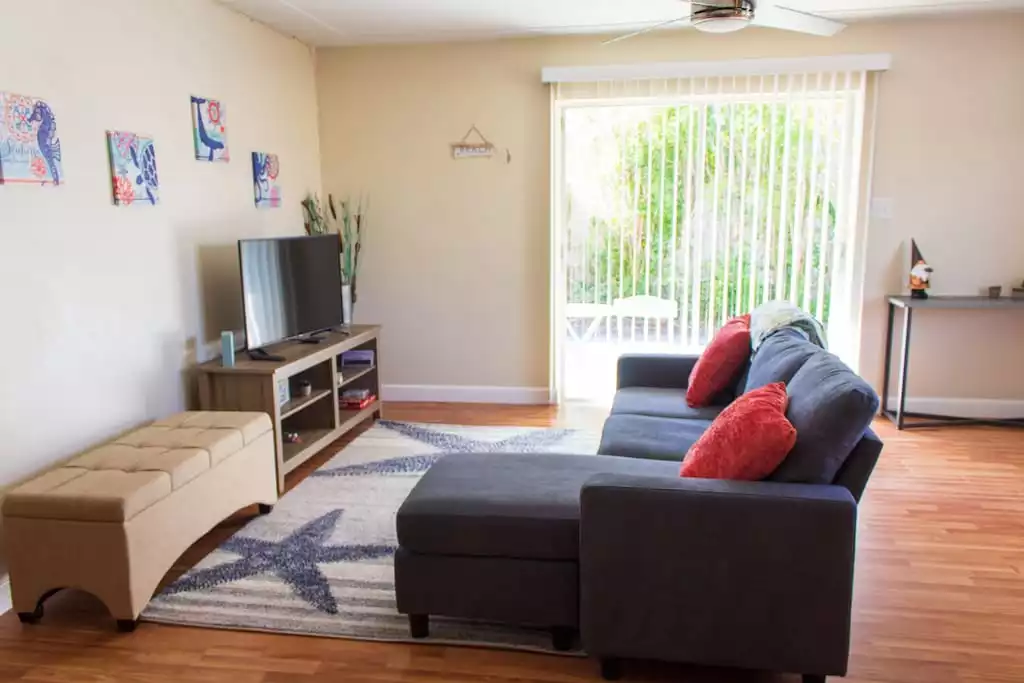 beachside-getaway-fenced-area-walk-bike-to-beach/