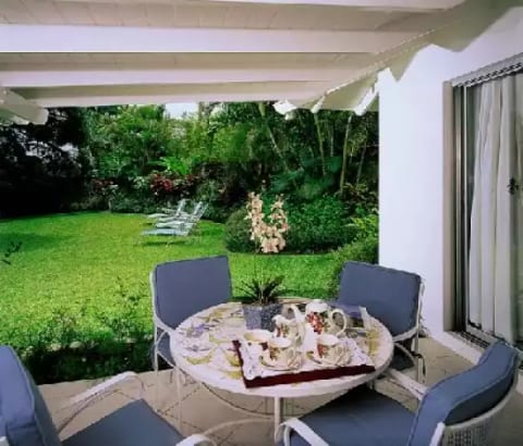 Bluff Cottage - Sandy Lane Estate