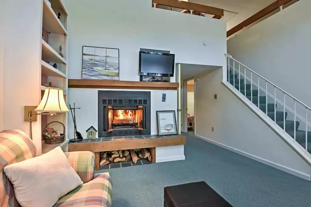 Great room with toasty fireplace