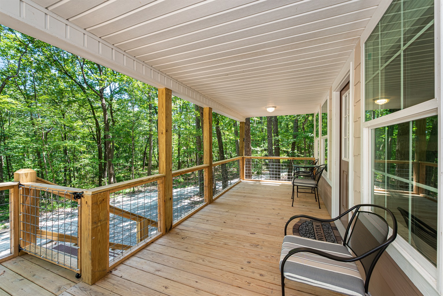 Front Porch Views :) - Coyote Cabin - Fort Payne