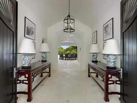 Casablanca - Sandy Lane