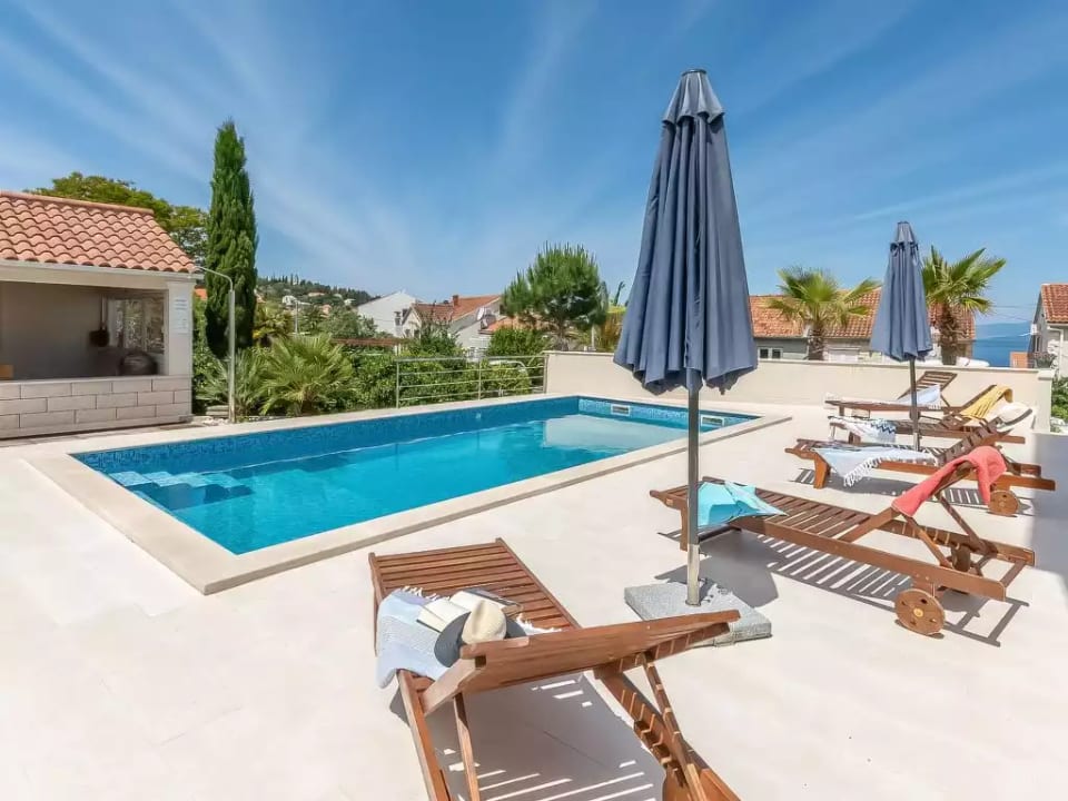 Villa 2 Pools - Sutivan