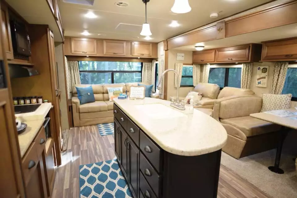 Beautiful Living Area and Kitchen
