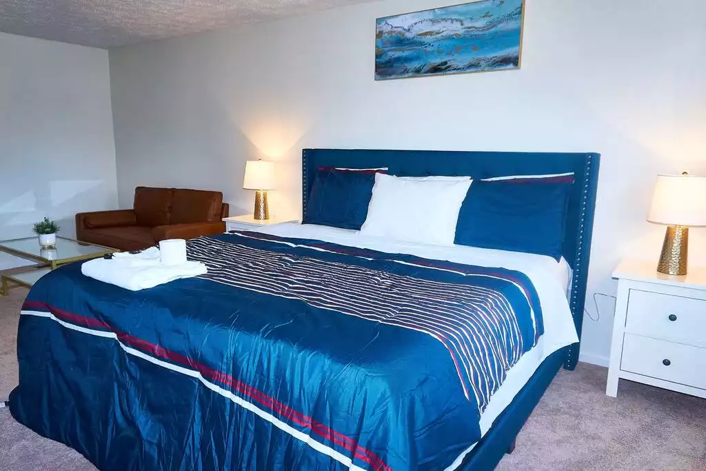 Exquisite & Immaculate 5BD in Best Location - Fairfax