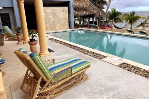 Ocean Front Luxury, Ground Floor Villa, Sleep 6