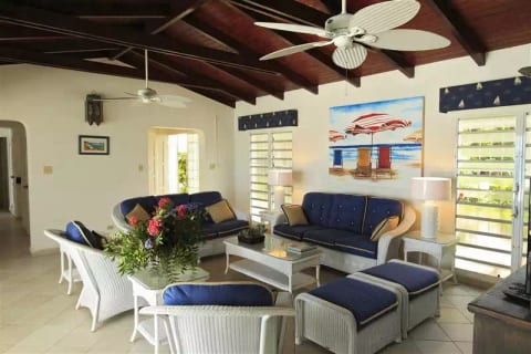 Caribbean Blue - Beach front Pelican Key