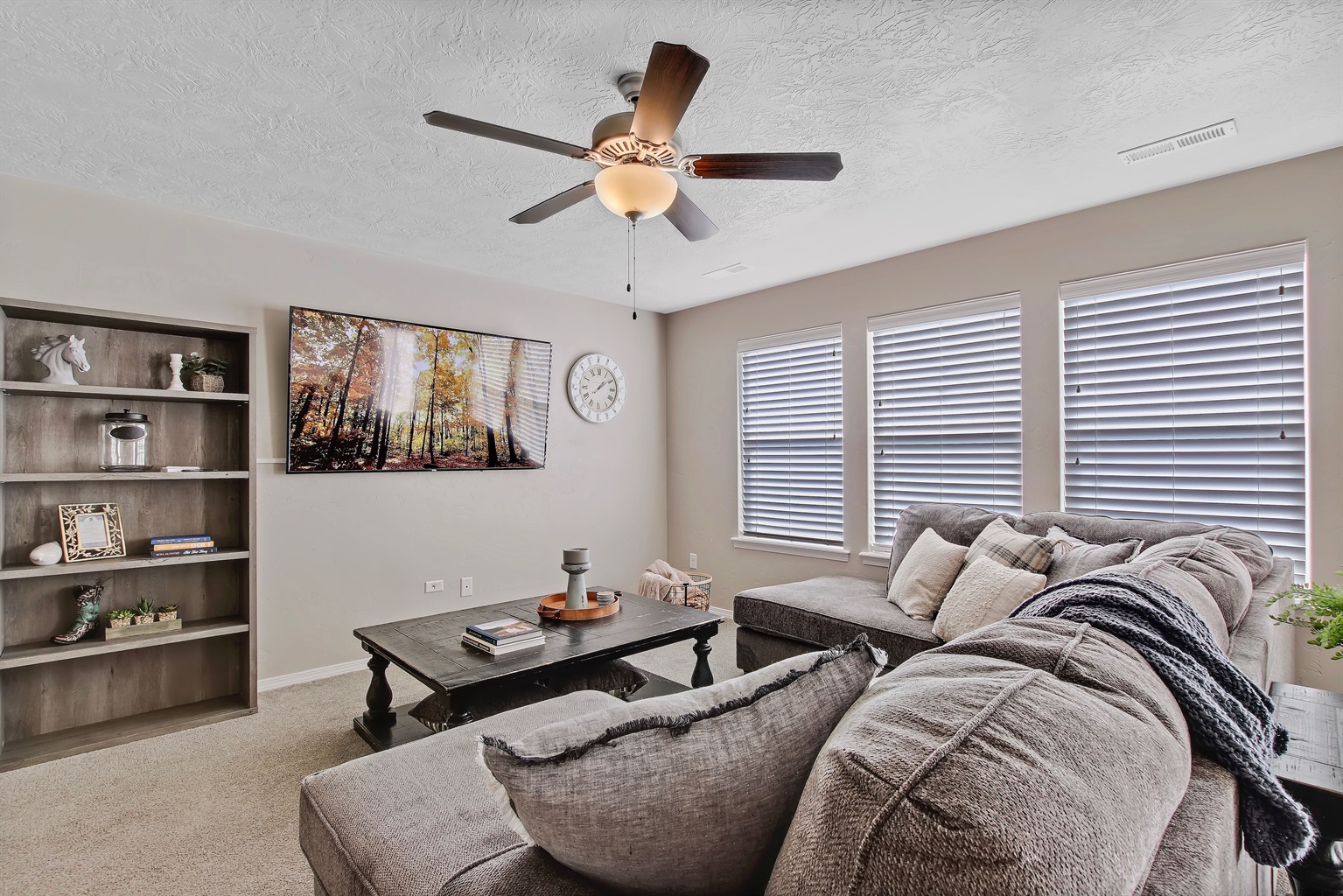 serenity-haven-retreat:-4br-tranquility-and-comfort/