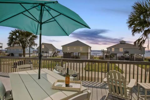 Perfect location just steps away from beach access. Enjoy a relaxing day at the beach. The home comes with beach chairs, lounge