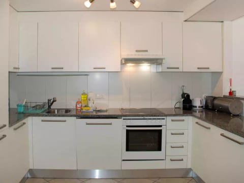 Top Lakeview