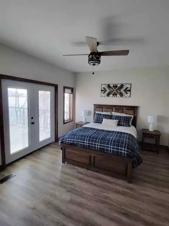 The One With......the Walk out