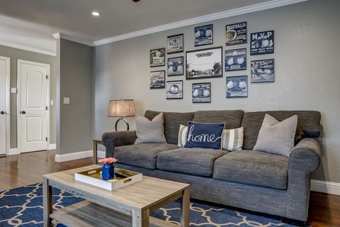 Cozy Watsonville Escape