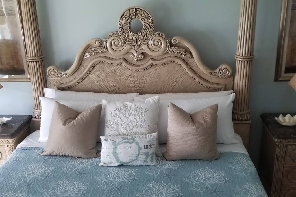 A canopy bed becomes an element of romance and luxury at the same time in a bedroom. Relax and spread out in conform in the main suite with a four-poster canopy Mediterranean king bed, chair, and master bath. A canopy bed becomes an element of romance and luxury at the same time in a bedroom. Relax and spread out in conform in the main suite with a four-poster canopy Mediterranean king bed, chair, and master bath. - WALK to BEACH from the Blue Pearl Home is a breeze - Inlet Beach