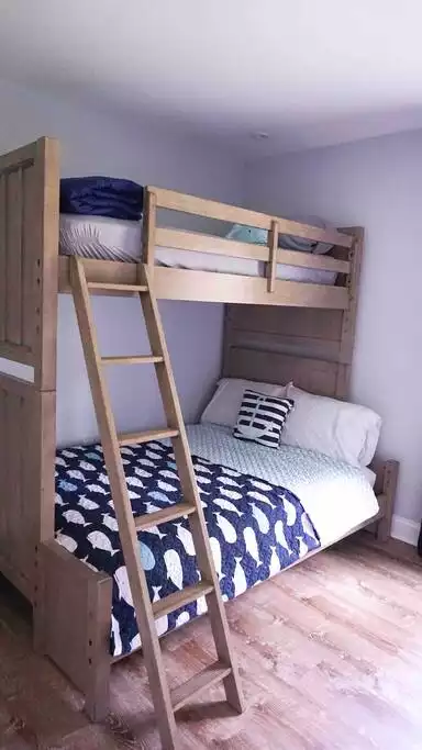Bunk room with twin over full - Private Home/Beach/Bases/Fire pit/Wi-Fi/Grill - Norfolk