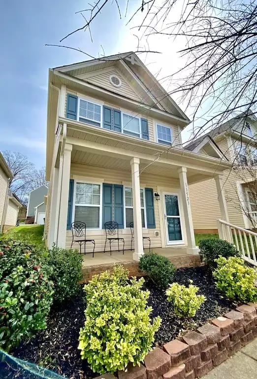 Ruhiges und schönes Haus in einer WUNDERBAREN Lage! - Huntersville