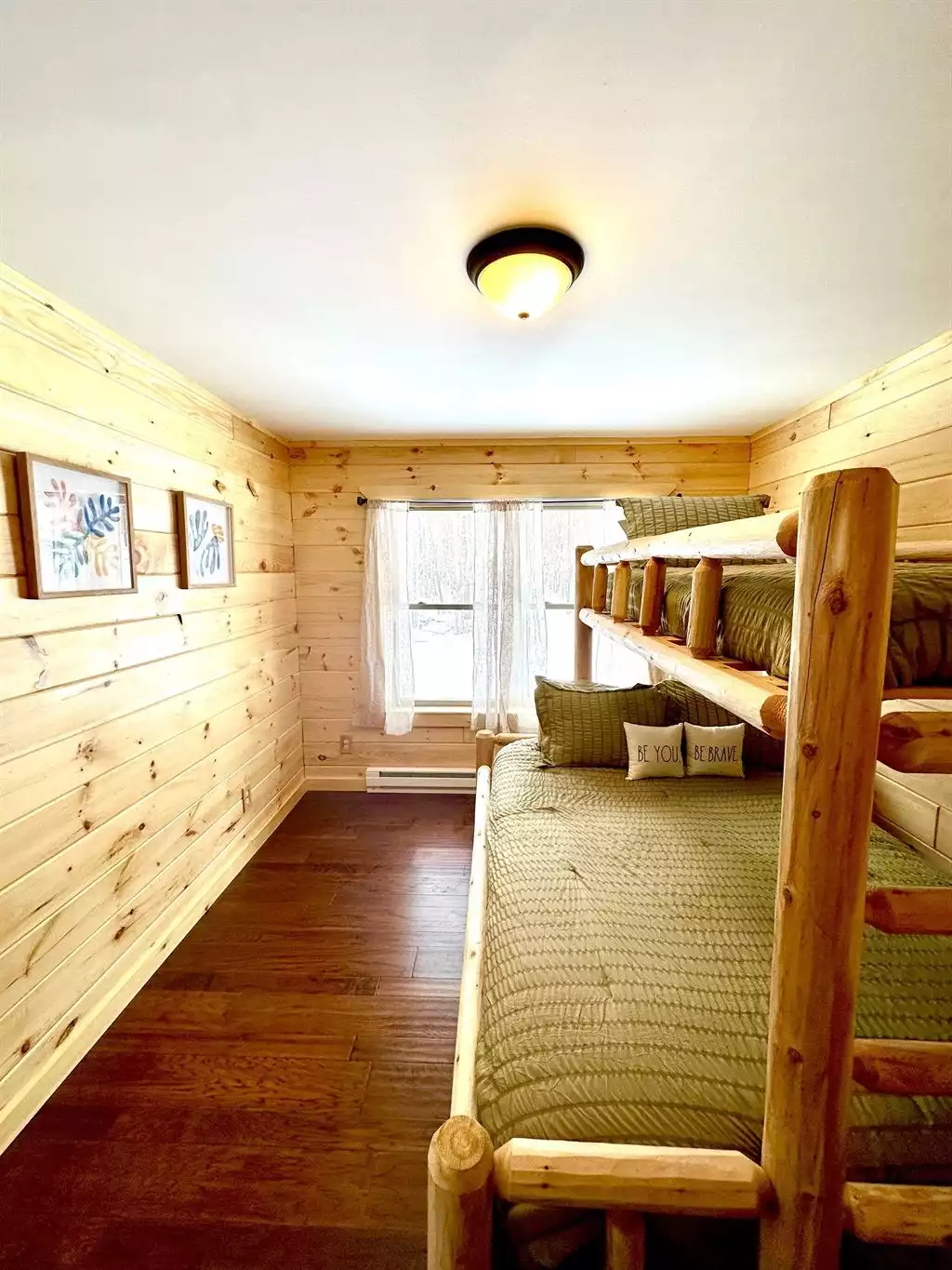 Cedars Log Home : New Lake Front w Kayaks! Hot Tub - Otego Cedars Log Home : New Lake Front w Kayaks! Hot Tub - Otego