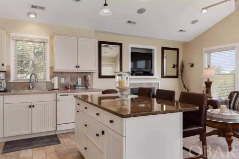 Coastal Cottage, private pool, resort community