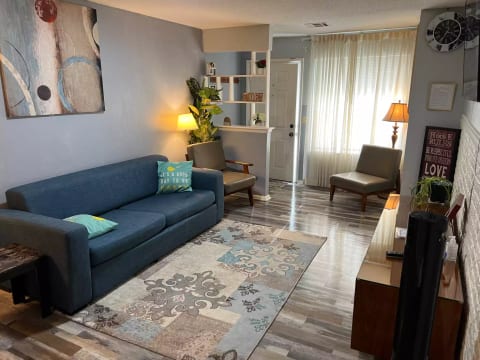 3 Bedroom with wifi center of Midwest City