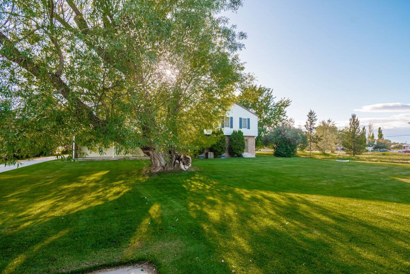 family-retreat:-4-bedroom-home-near-byu-idaho-and-yellowstone/