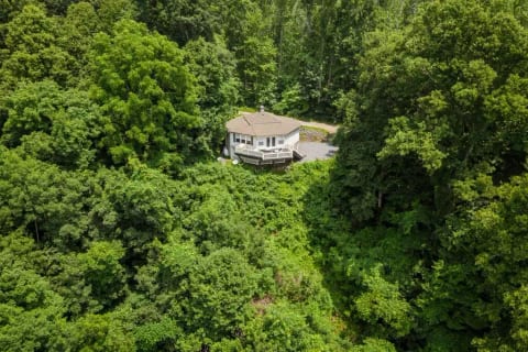 Luna Lair: Amazing views with HotTub