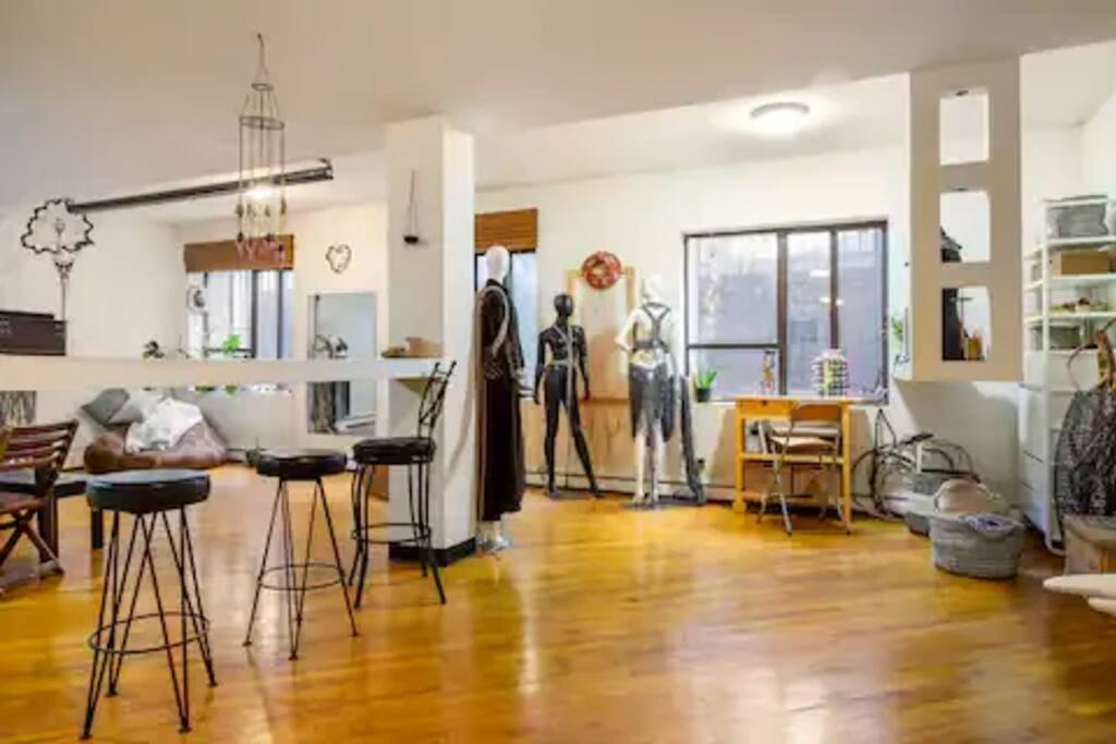 Living Room/ Shared Space - Cozy 1 Bdrm in 3 Bdrm Loft #2 - Brooklyn